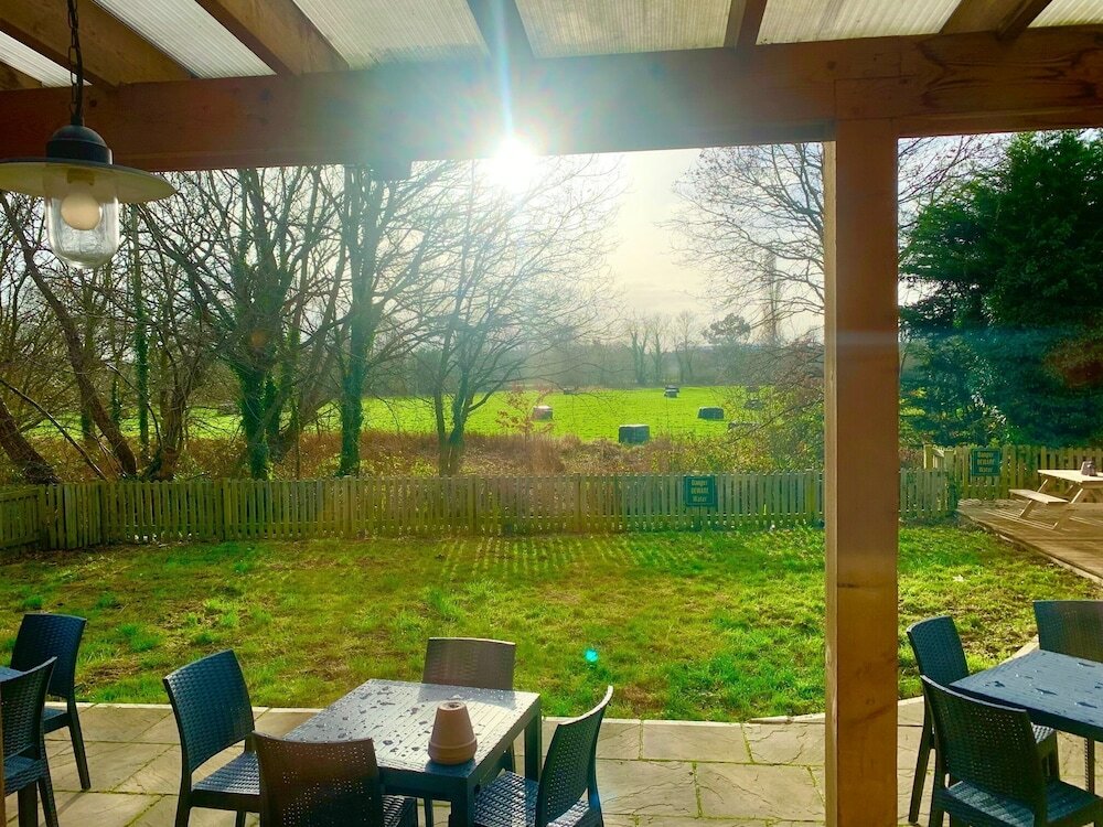 Фото Crown and Anchor