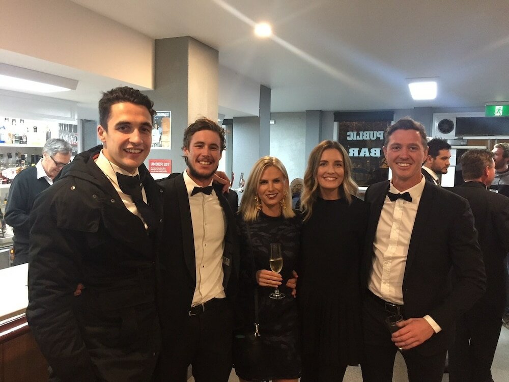 Фото Finley Country Club Hotel Motel