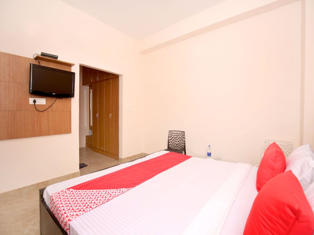 Фото Oyo 13433 Home Kasauli View 2bhk Dharampur