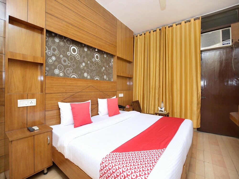 Фото Oyo 5906 Hotel Parvaaz