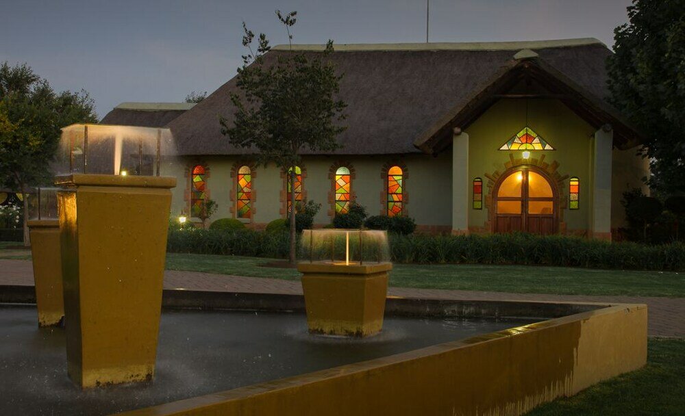 Фото Grasslands Conference and Wedding Venue