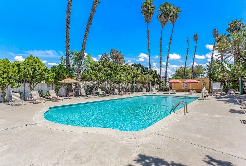 Фото Quality Inn Escondido Downtown