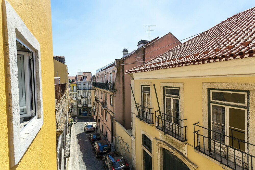 Фото WHome Paz Downtown Apartment № 2