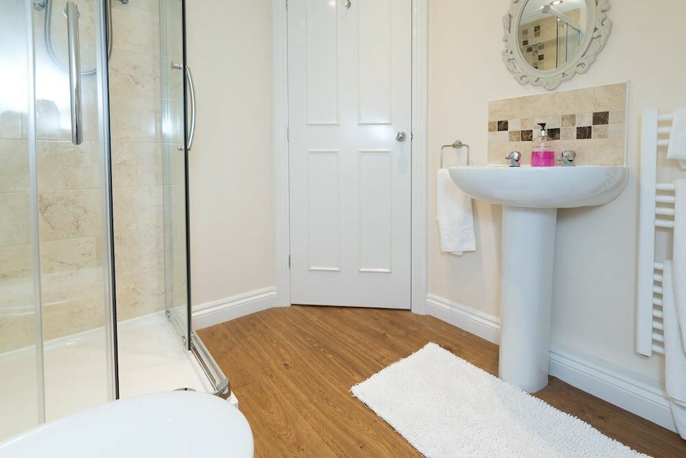 Фото Whitethorn Bed and Breakfast