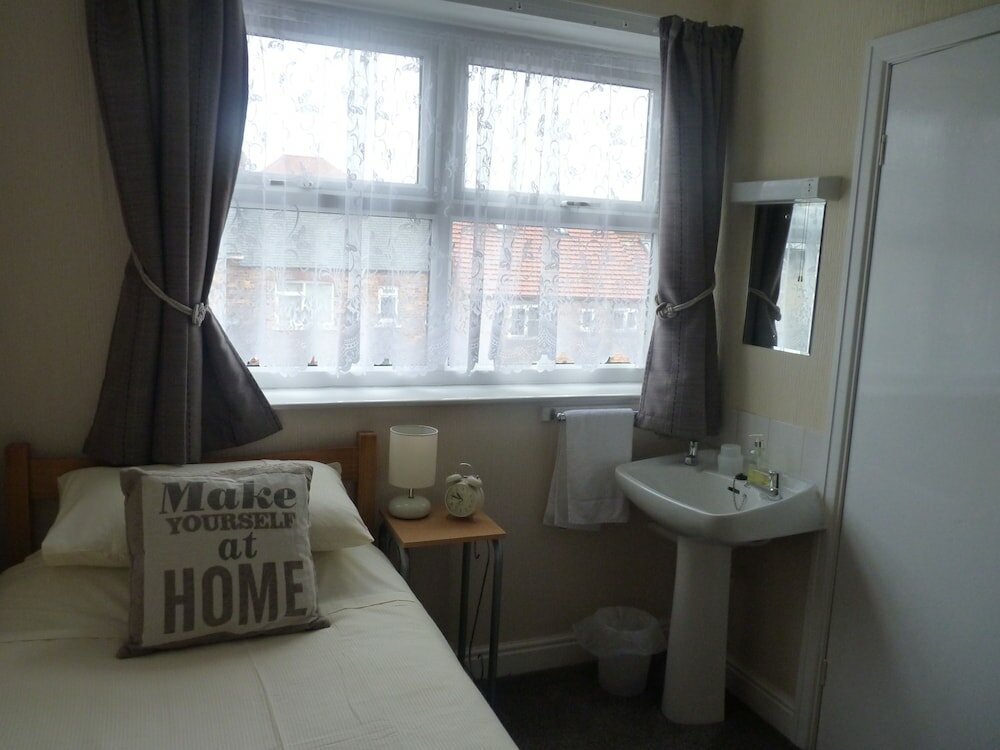 Фото Kenways Guest House