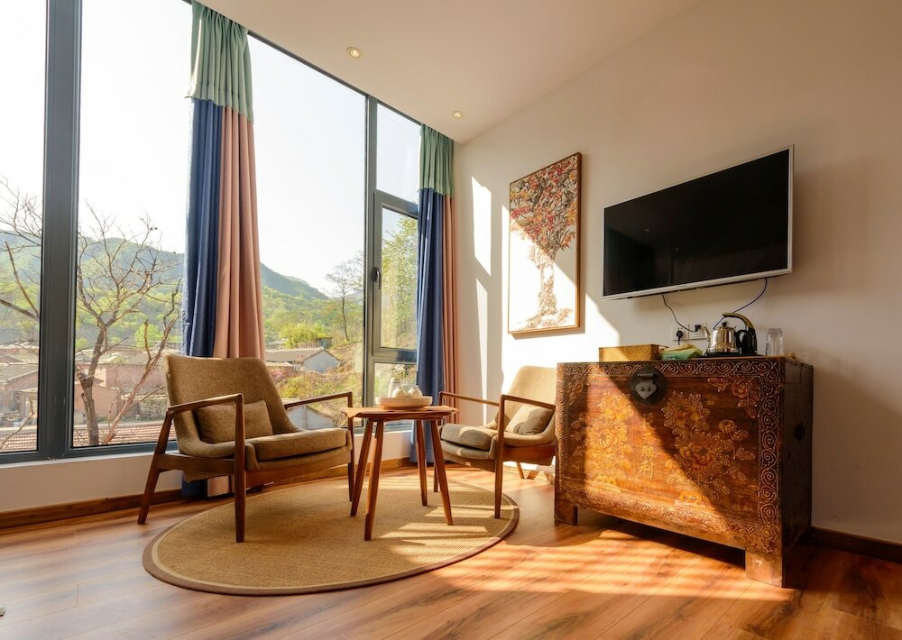 Фото Lotus Mountain Boutique Inn