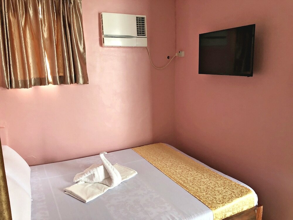 Фото Knights Ko Suites