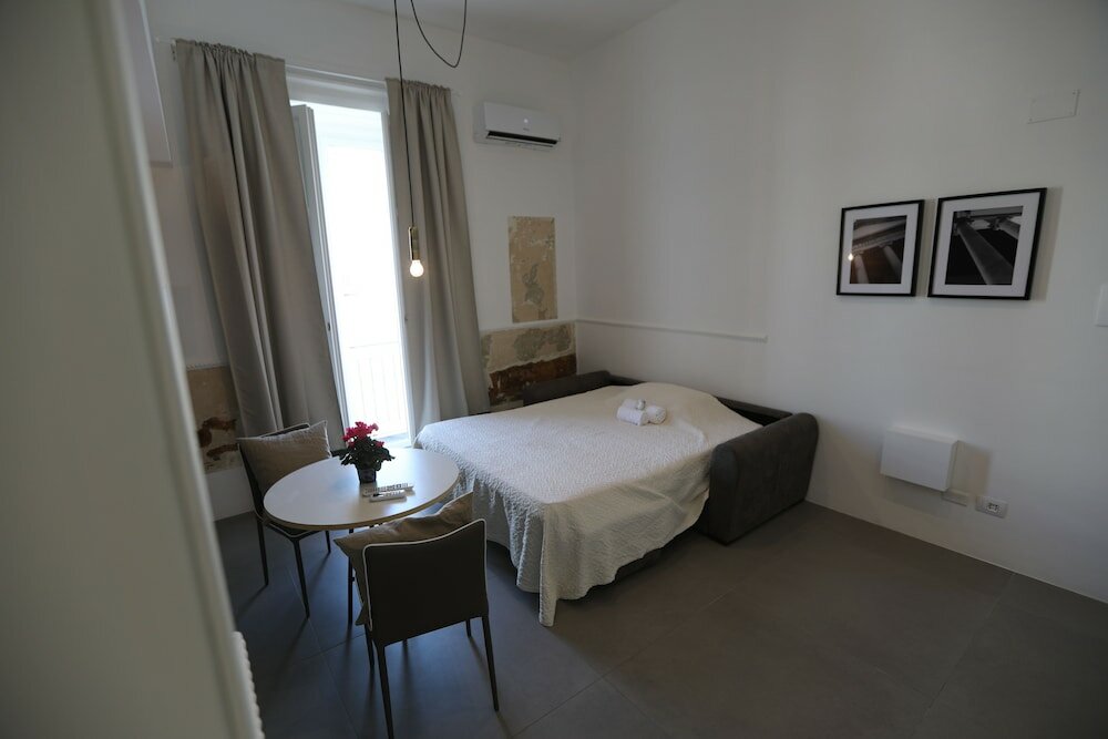 Фото The Station Napoli B&B