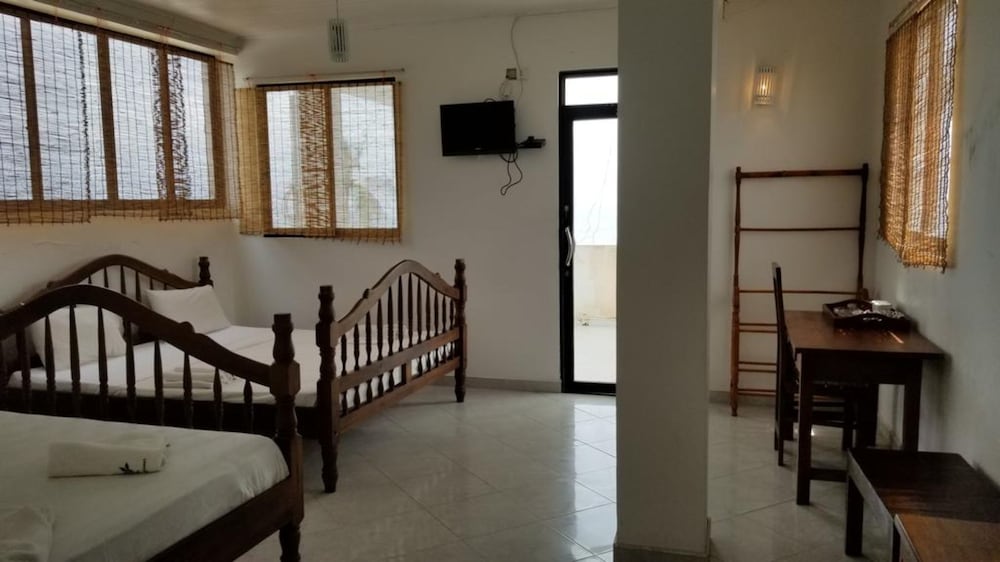 Фото Mirissa Heights