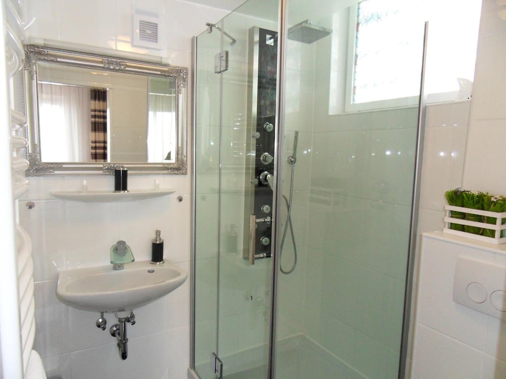 Фото Hotel Linnert