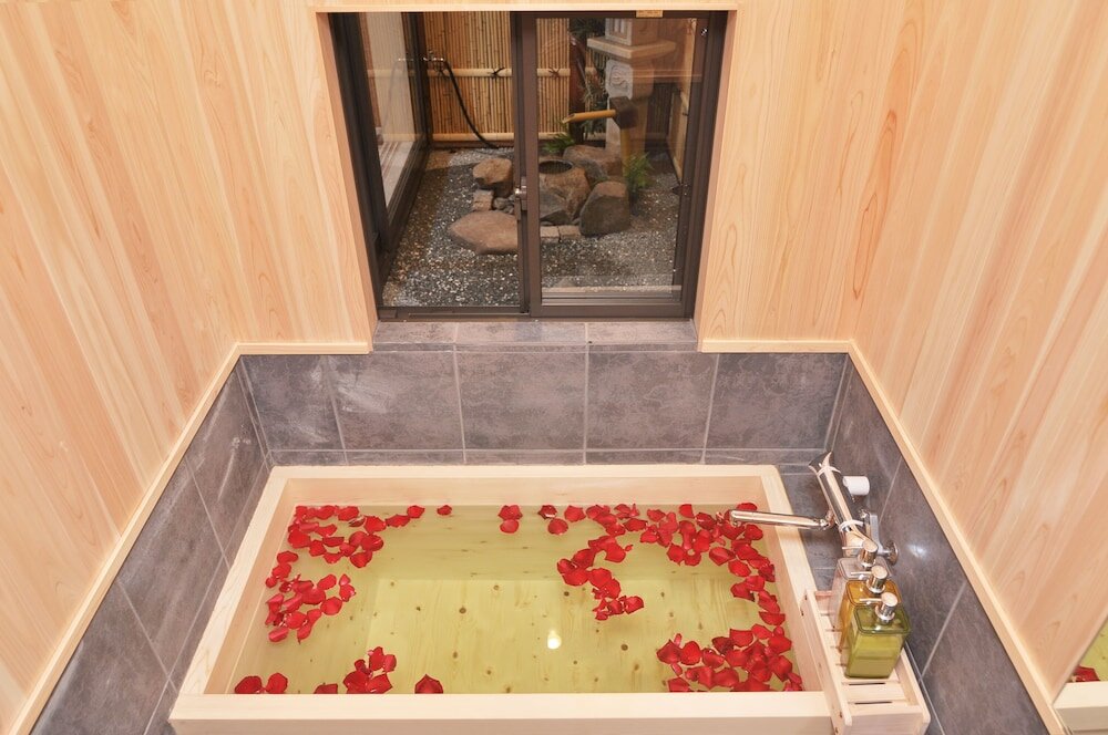 Фото Shirakabanoyado-keigetsu