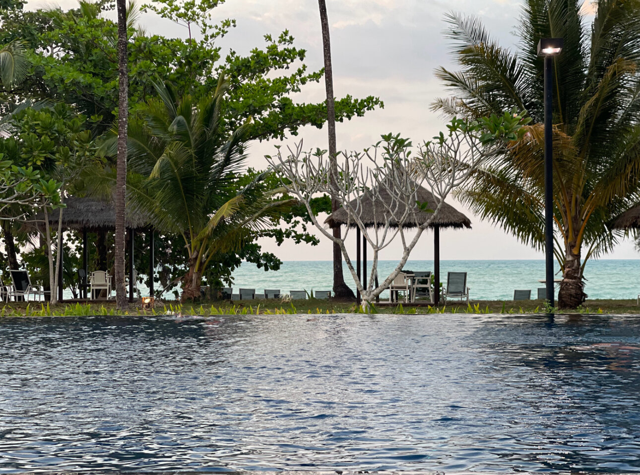 Фото Kantary Beach Hotel Villas & Suites