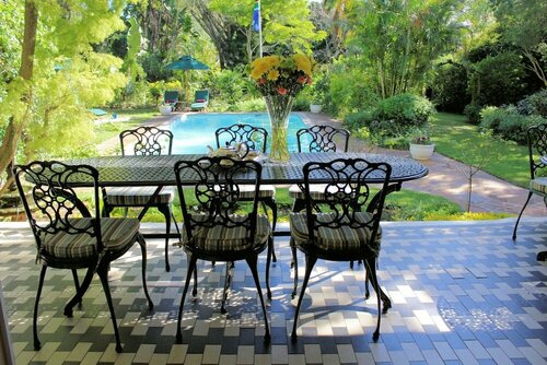 Гостиница Hacklewood Hill Country House в Порт-Элизабет