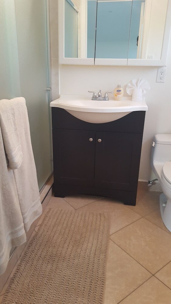 Фото Great 2 Floor house in Beverly-wood