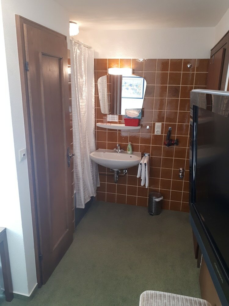 Фото Schwarzwaldhotel Garni Wolfach