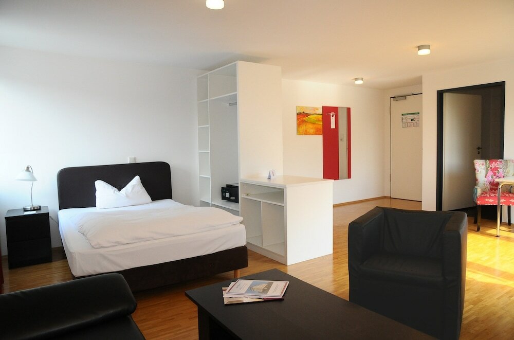 Фото Seeger Living Comfort Downtown