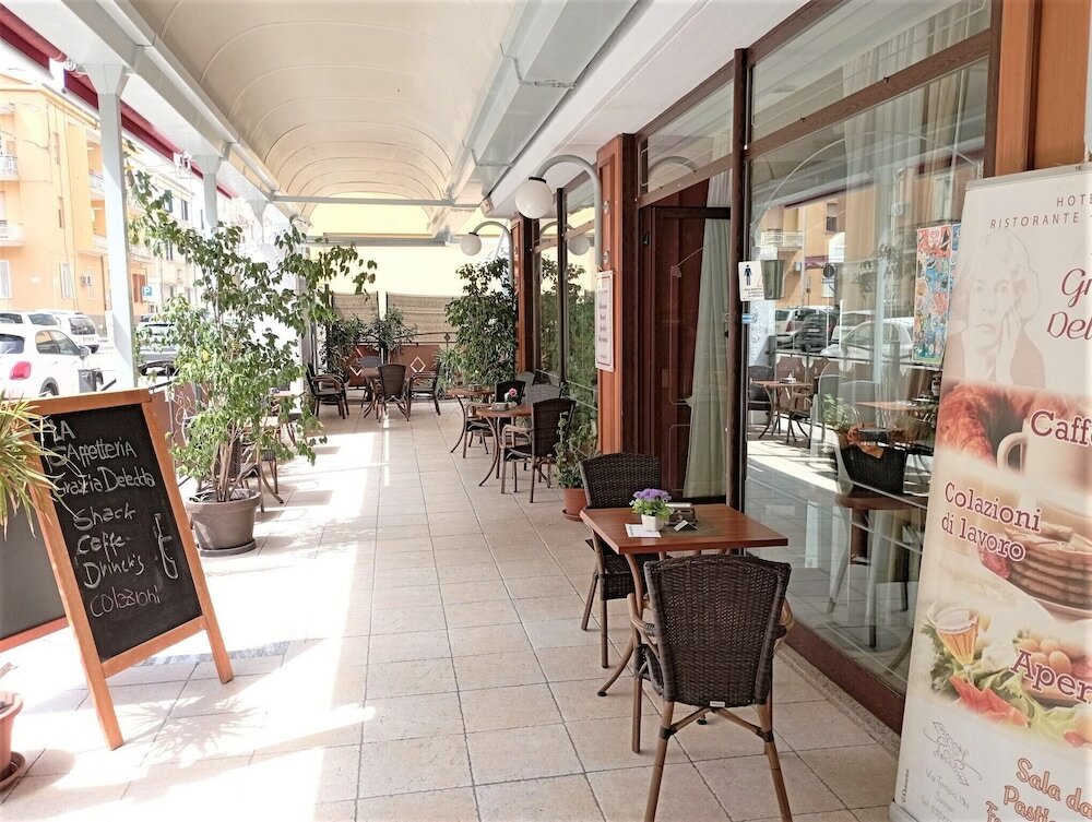 Фото Hotel Grazia Deledda