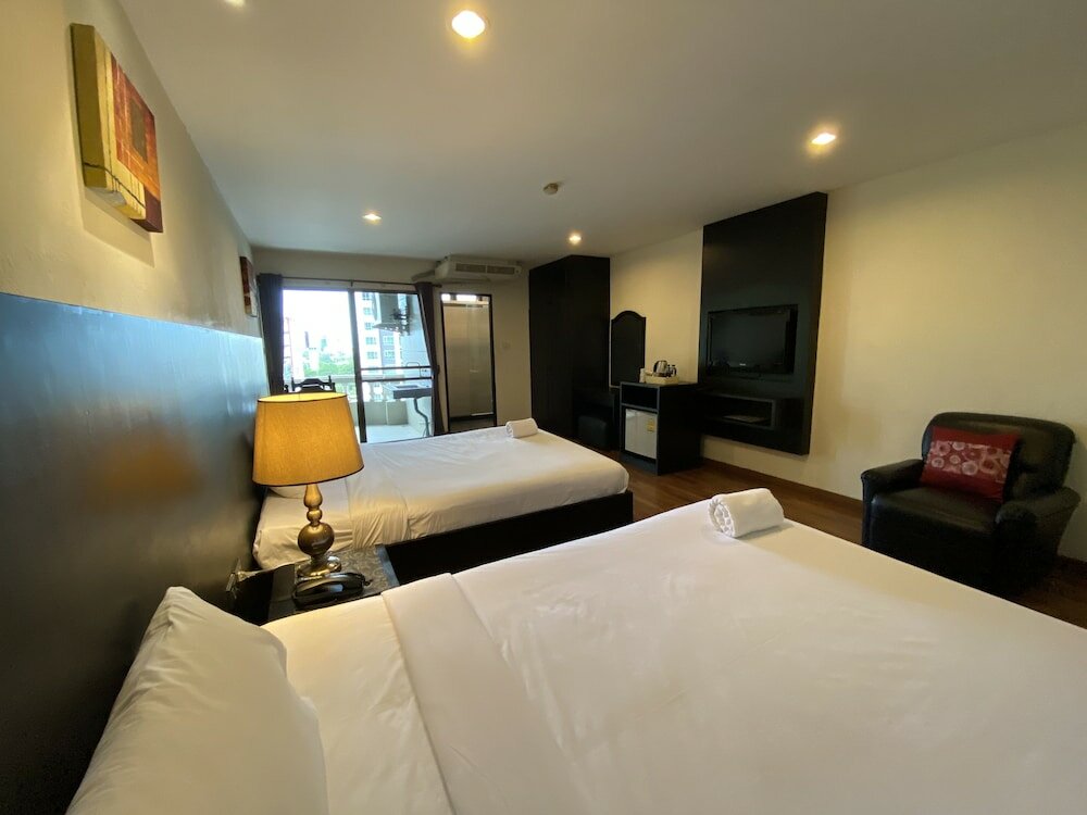 Фото Boss Mansion