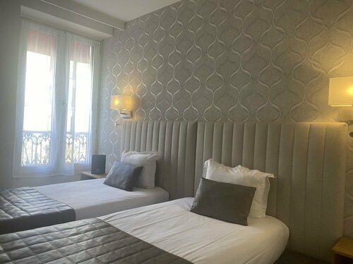Гостиница Hotel De Venise в Париже