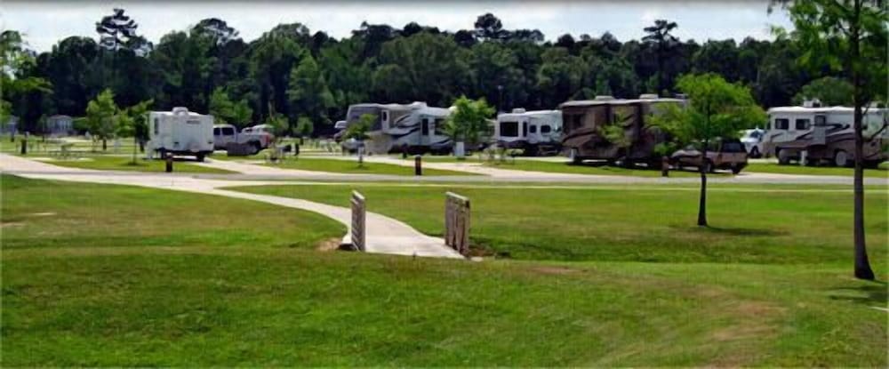 Фото Red Shoes Rv Park