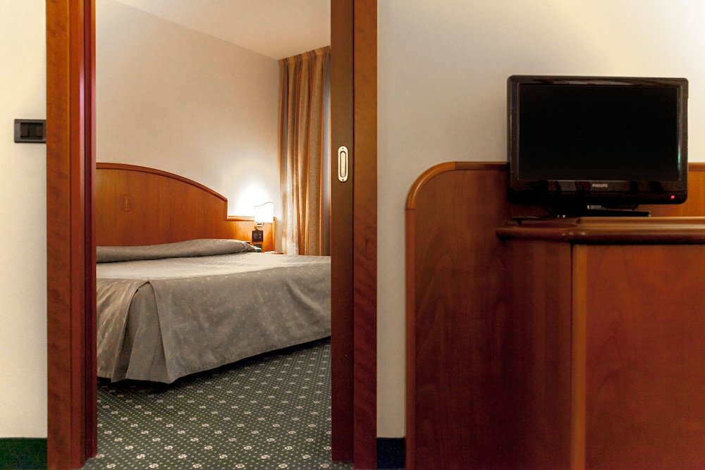 Фото Hotel Due Leoni
