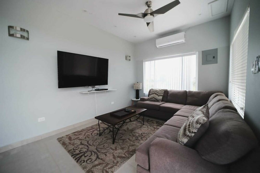 Фото The Ansen Place