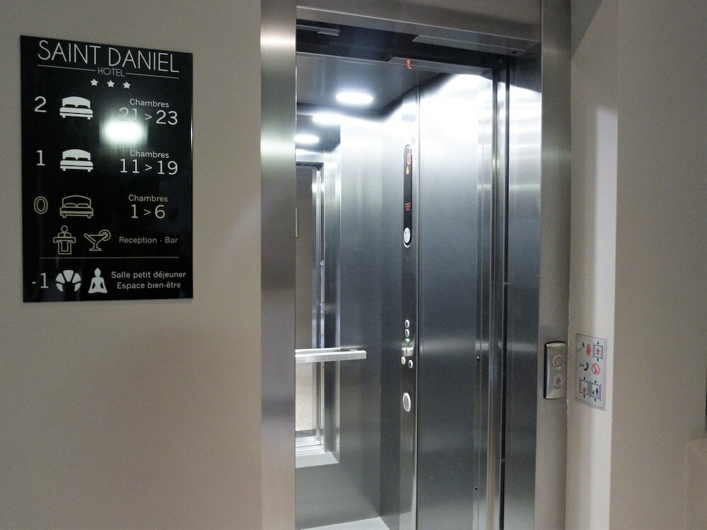 Фото Hôtel Saint Daniel