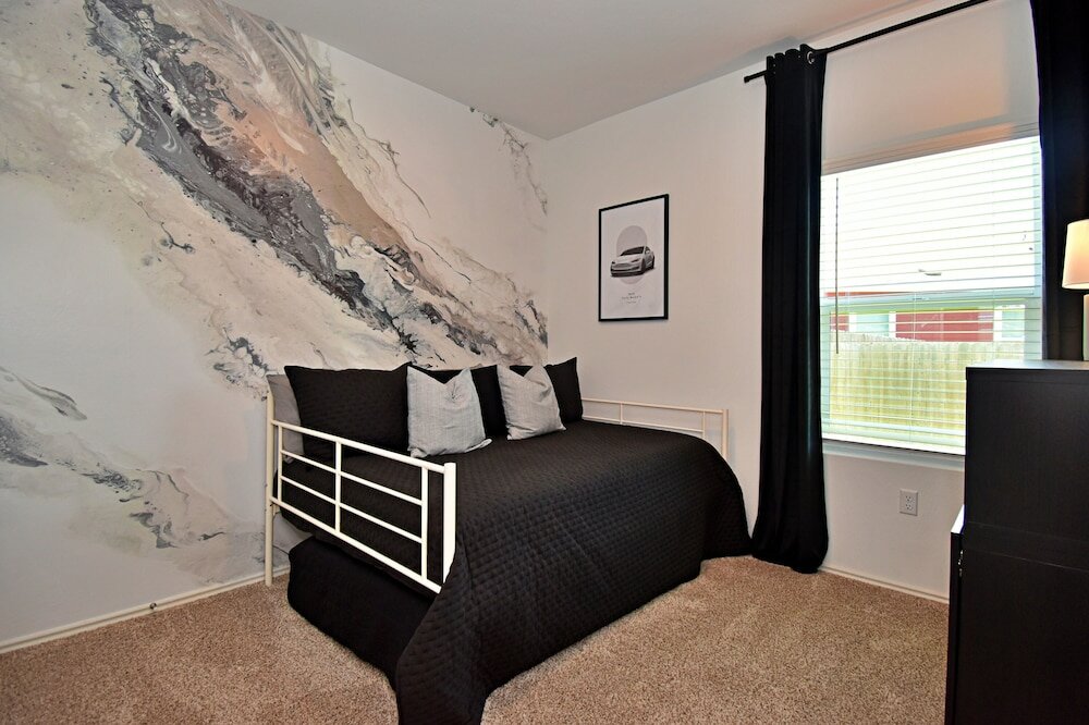 Фото Tesla Getaway