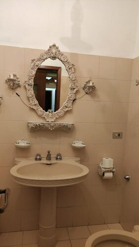 Гостиница Remarkable 3-bed House in San Pier Marina