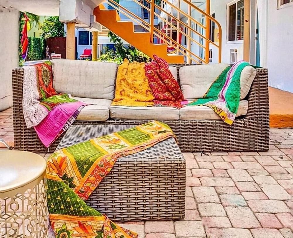 Фото Pool Holiday Retreat Dania Beach 5 min Walk