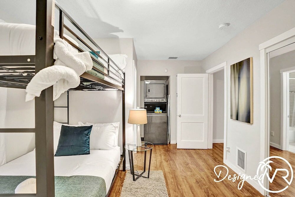 Фото Amazing 4br with Private Heated Pool