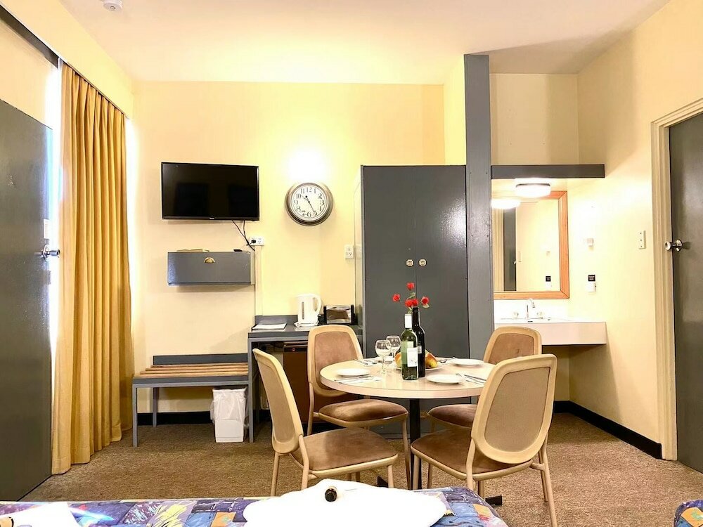 Фото Gateway Motor Inn