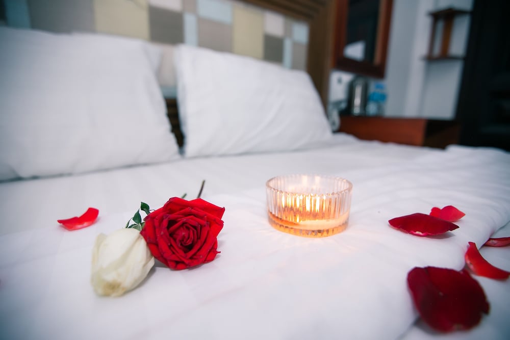 Фото Champion Hotel & Pub