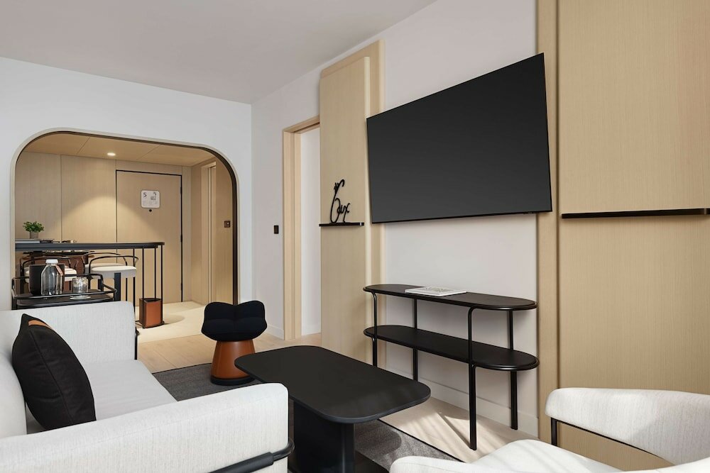 Фото Canopy by Hilton Toronto Yorkville