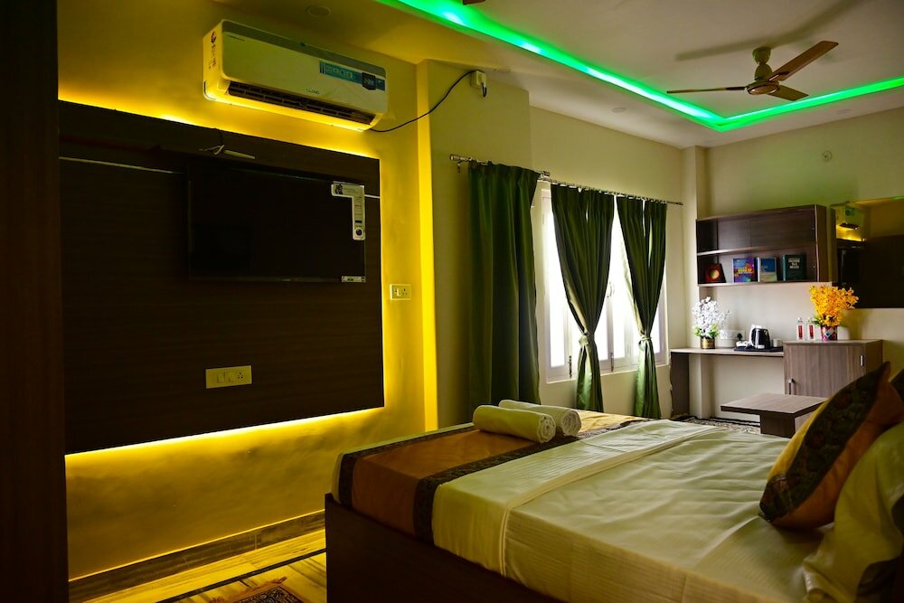 Фото Bluebells Varanasi