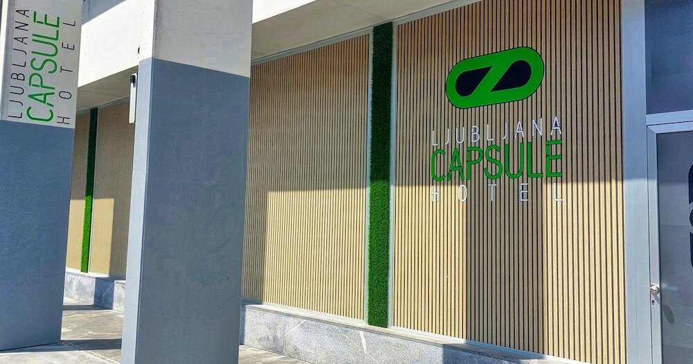 Фото Ljubljana Capsule Hostel