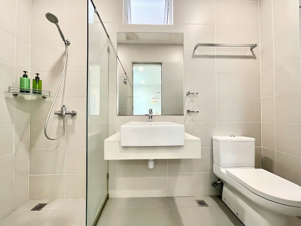 Фото Straits Garden Suites Georgetown