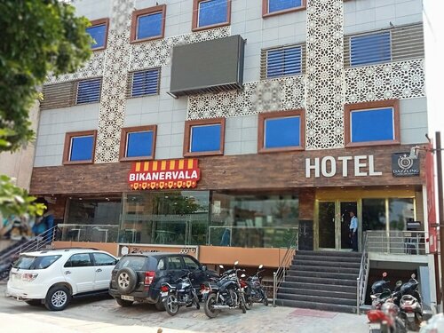 Гостиница Hotel Dazzling Agra в Агре