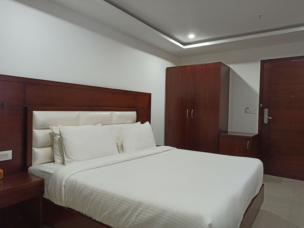 Фото Hotel Autumn Crocus - A Boutique Hotel