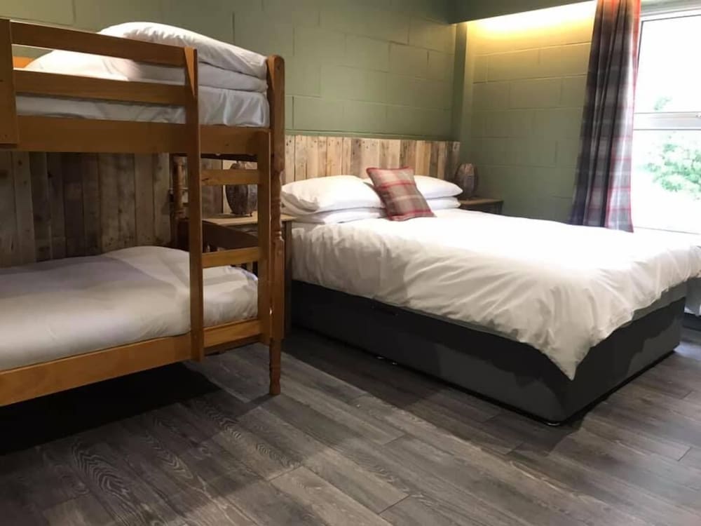 Фото Rostrevor Mountain Lodge