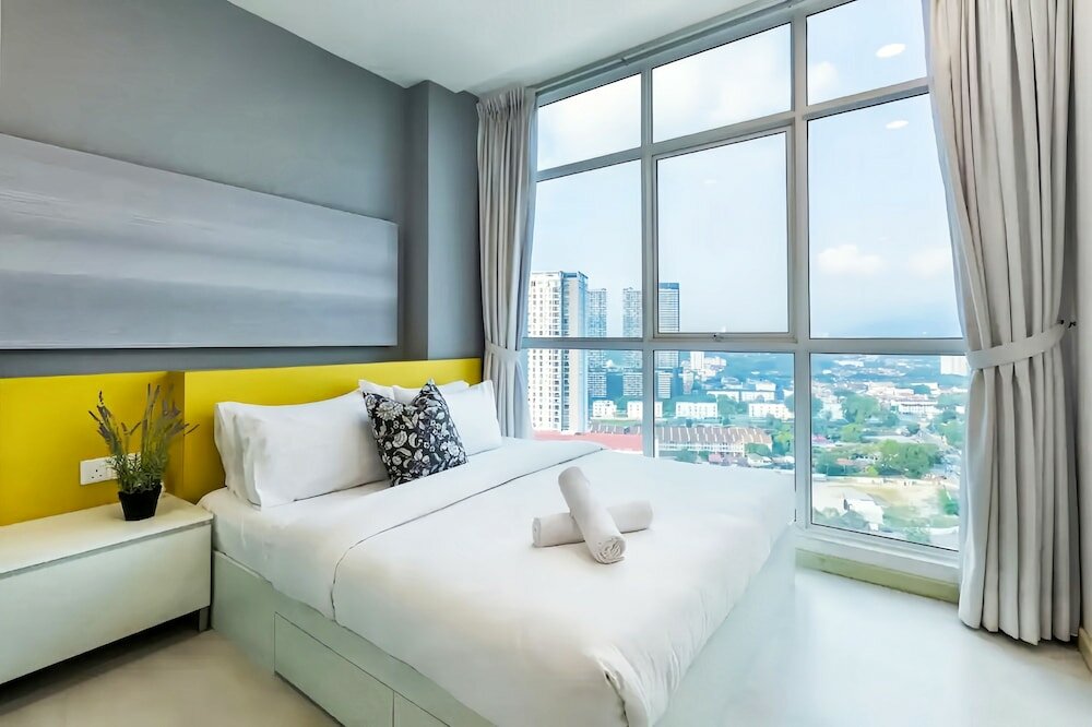 Фото Straits Garden Suites Georgetown