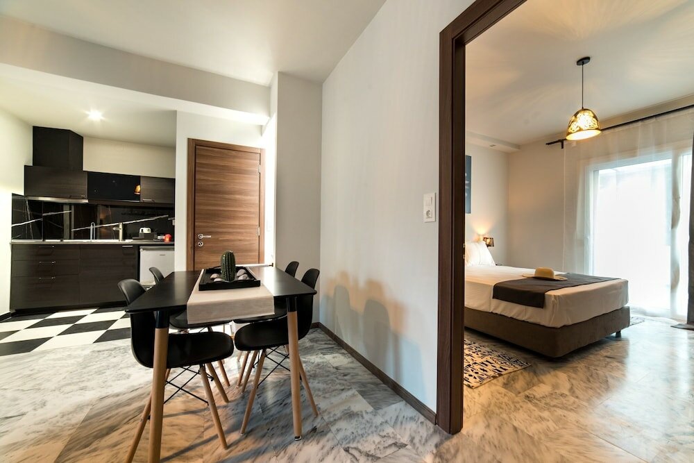 Фото Oinoelia Luxury Suites & Residence