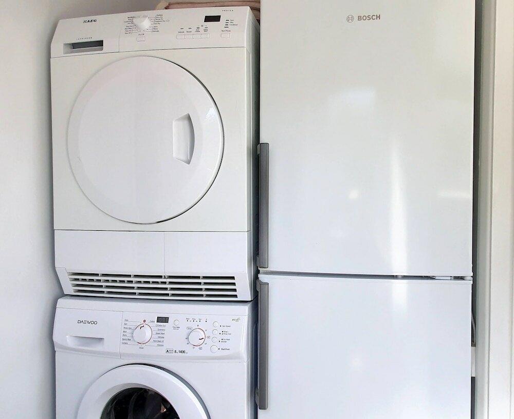 Фото 3-bed House With Superfast Wi-fi, Dw Lettings 15vr