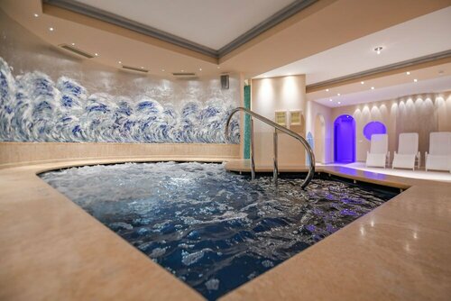 Внешний вид отеля Relax Hotel La Gardenia & Villa Oleandra в Лимоне-суль-Гарде, фото 5