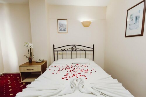 Гостиница Ozalp Han Hotel в Ортадже