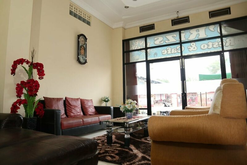 Гостиница Oyo 1728 D'rizd Homestay Syariah