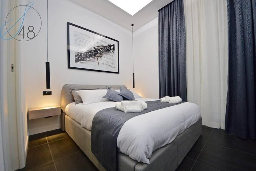 Фото Suite Quarantotto Luxury House