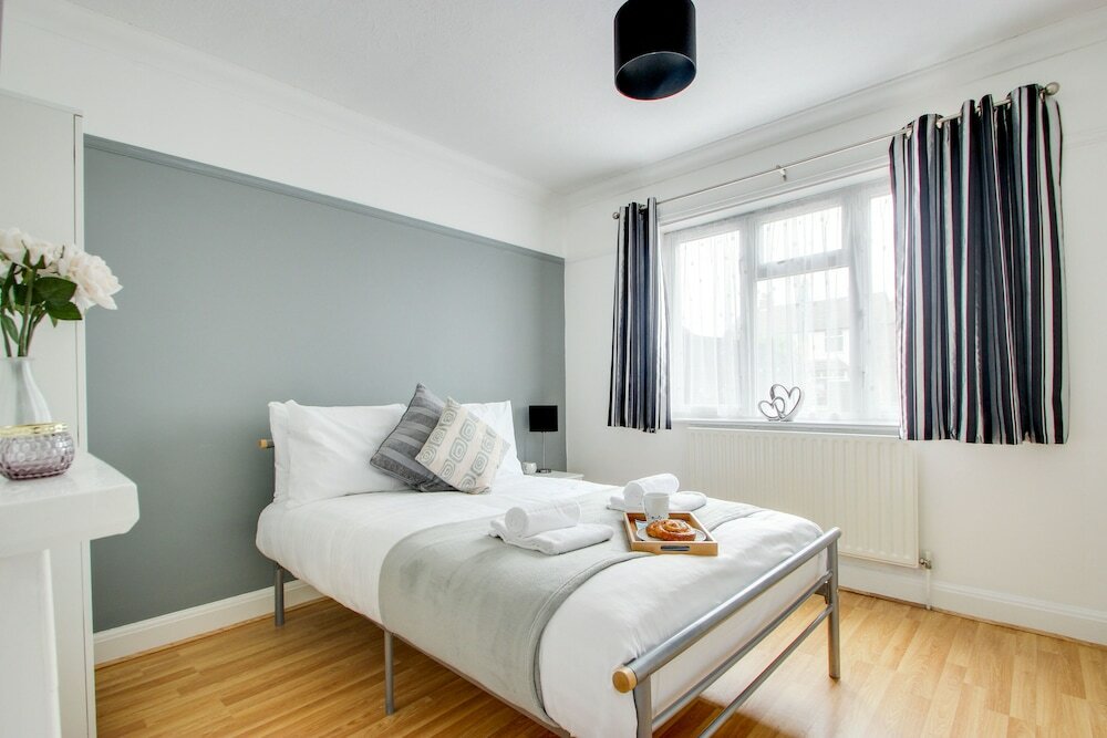 Фото Westlands Lodge