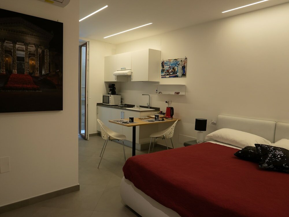 Фото San Francesco Rooms L. T.