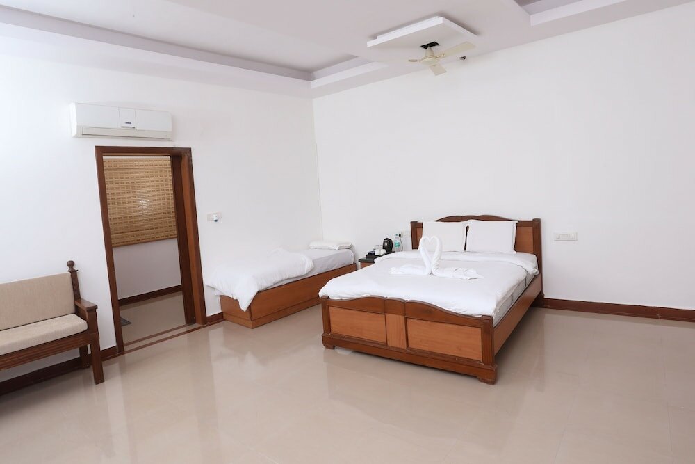 Фото Holiday Valley Nature Resorts